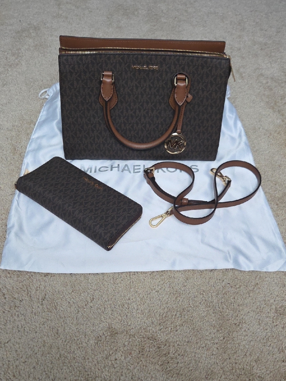 Michael Kors Brown Monogram Shelia Medium Satchel Purse Bundle